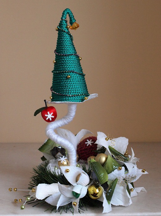 diy christmas gift idea green glamour beads motif decorative red apple art paper - Topiary Christmas Decorations diy christmas gift idea green glamour beads motif decorative red apple art paper - Topiary Christmas Decorations